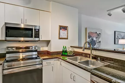 8200 Oceanview Terrace #108, San Francisco, CA 94132 - Photo 7