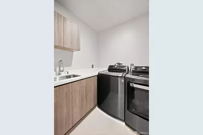 1655 Beach Street, San Francisco, CA 94123 - Photo 27