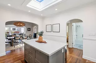73 Almaden Ct, San Francisco, CA 94118 - Photo 25