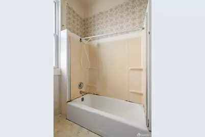 203 Hoffman Avenue, San Francisco, CA 94114 - Photo 17