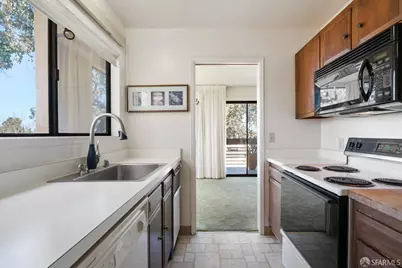 920 Beach Park Boulevard #42, Foster City, CA 94404 - Photo 17