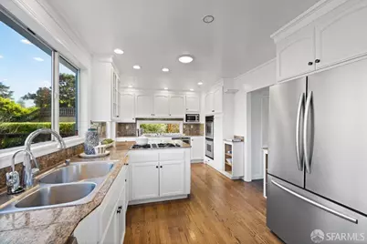 22 25th Avenue, San Francisco, CA 94121 - Photo 51
