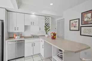 983 14th St, San Francisco, CA 94114 - Photo 29