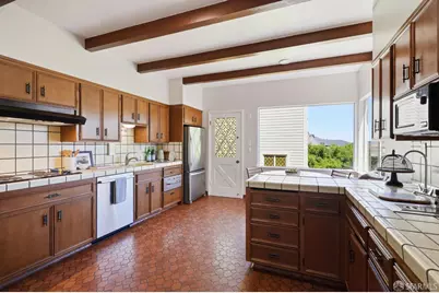 246 El Camino Del Mar Street, San Francisco, CA 94121 - Photo 11