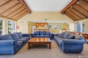 520 Pointe Pacific Dr, Daly City, CA 94014 - Photo 25