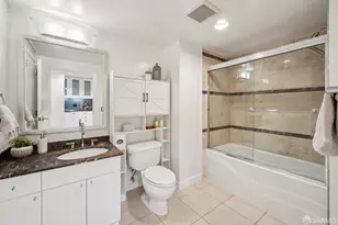333 1st St, San Francisco, CA 94105 - Photo 17