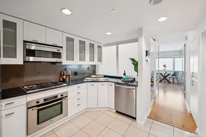 333 1st Street #N706, San Francisco, CA 94105 - Photo 3