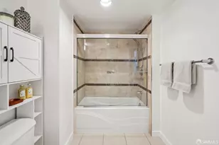 333 1st St, San Francisco, CA 94105 - Photo 19