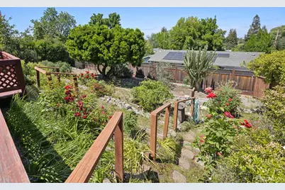 411 Las Lomas Way, Walnut Creek, CA 94598 - Photo 85