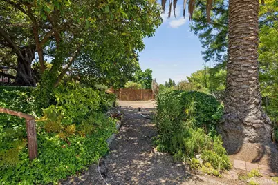 411 Las Lomas Way, Walnut Creek, CA 94598 - Photo 63