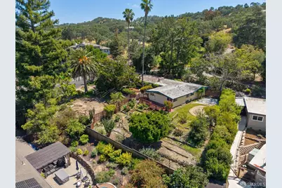 411 Las Lomas Way, Walnut Creek, CA 94598 - Photo 53