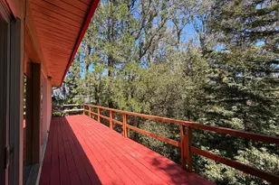 7101 Pinehaven Rd, Oakland, CA 94611 - Photo 15