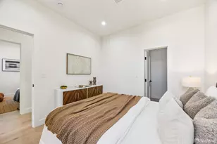 736 Lisbon St, San Francisco, CA 94112 - Photo 17