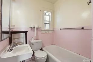 29 Cassandra Ct, San Francisco, CA 94112 - Photo 19