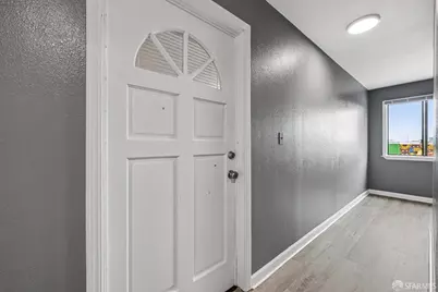 1913 Oakdale Avenue, San Francisco, CA 94124 - Photo 3