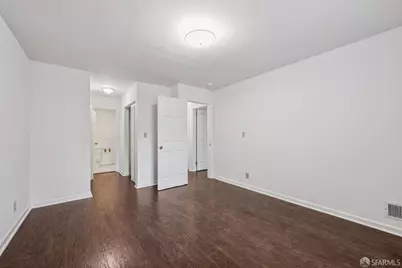 1913 Oakdale Avenue, San Francisco, CA 94124 - Photo 13