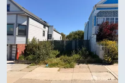 1528 Newcomb Avenue, San Francisco, CA 94124 - Photo 1