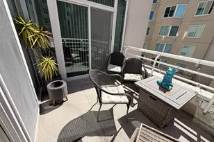 220 Lombard St, San Francisco, CA 94111 - Photo 15