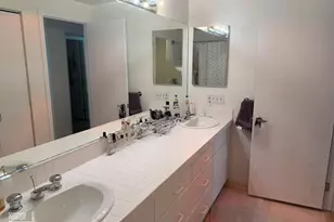 220 Lombard St, San Francisco, CA 94111 - Photo 29