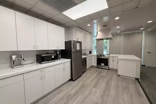 220 Lombard St, San Francisco, CA 94111 - Photo 61