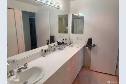 220 Lombard Street #414, San Francisco, CA 94111 - Photo 27