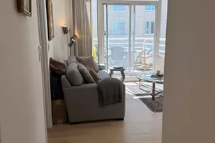 220 Lombard St, San Francisco, CA 94111 - Photo 9