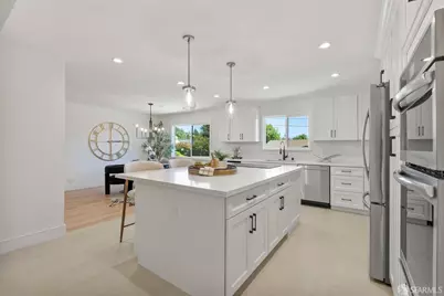 2 Beaumont Court, Lafayette, CA 94549 - Photo 5