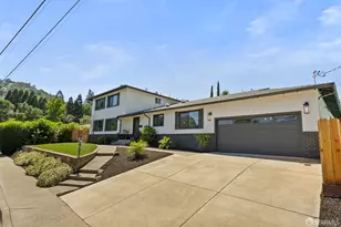 2 Beaumont Ct, Lafayette, CA 94549 - Photo 53