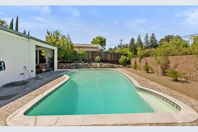 2 Beaumont Court, Lafayette, CA 94549 - Photo 51