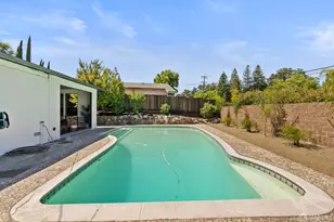 2 Beaumont Ct, Lafayette, CA 94549 - Photo 51