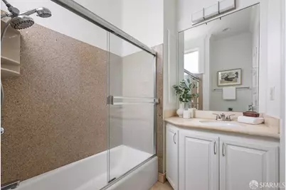 800 York Street, San Francisco, CA 94110 - Photo 17