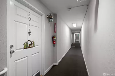 577 Laurel Street, San Carlos, CA 94070 - Photo 13