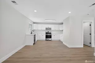 3251 Hyde St, Oakland, CA 94601 - Photo 7
