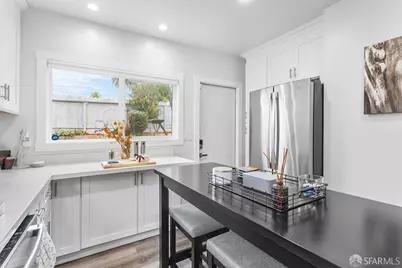 6672 Brann Street, Oakland, CA 94605 - Photo 19