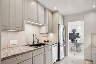 999 Green St, San Francisco, CA 94133 - Photo 19