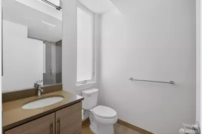 570 Innes Avenue #302, San Francisco, CA 94124 - Photo 17