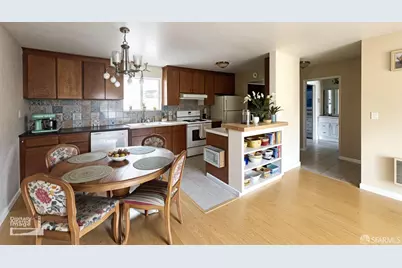 965 Shorepoint Court #211, Alameda, CA 94501 - Photo 5