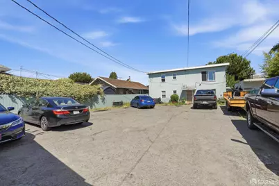 1382 B Street, Hayward, CA 94541 - Photo 11