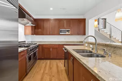 21 Castenada Avenue, San Francisco, CA 94116 - Photo 7