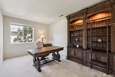 150 Elderberry Lane, Brisbane, CA 94005 - Photo 17