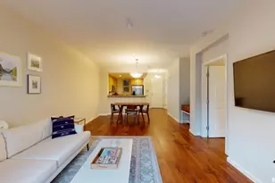301 Crescent Ct, San Francisco, CA 94134 - Photo 5