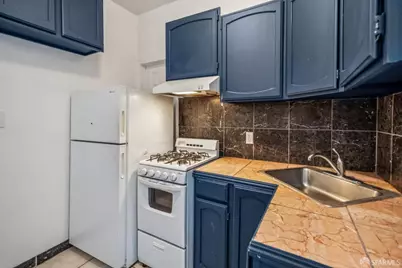 812 Taraval Street, San Francisco, CA 94116 - Photo 17