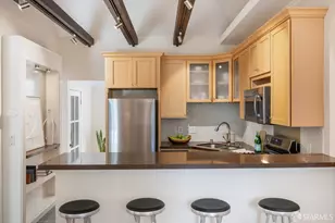 548 37th St, Oakland, CA 94609 - Photo 27
