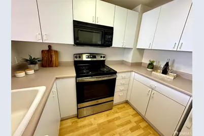 988 Franklin Street #431, Oakland, CA 94607 - Photo 3
