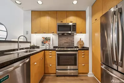 411 Francisco Street #107F, San Francisco, CA 94133 - Photo 17