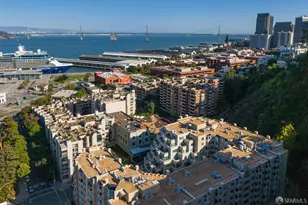 220 Lombard St, San Francisco, CA 94111 - Photo 45
