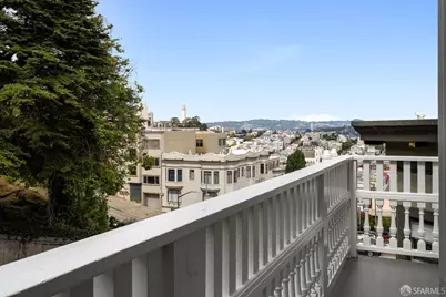 1023 Broadway, San Francisco, CA 94133 - Photo 11