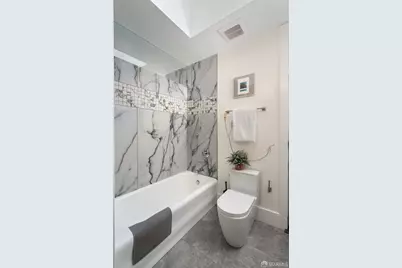 1023 Broadway, San Francisco, CA 94133 - Photo 23