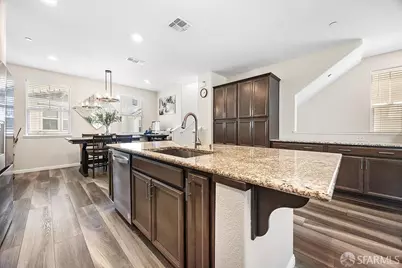 24105 Amaranth Loop, Hayward, CA 94541 - Photo 5