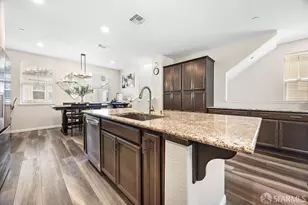 24105 Amaranth Loop, Hayward, CA 94541 - Photo 5